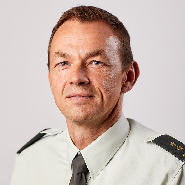 pijpers-hedshot-700x700.jpg